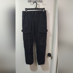 Boy's Black Cargo Pants M